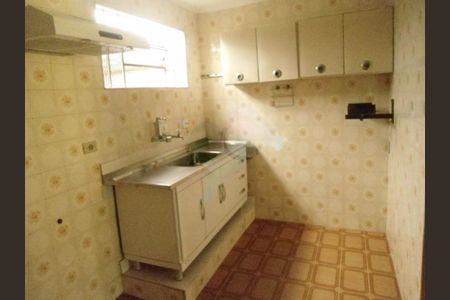 Casa à venda com 100m², 2 quartos e 1 vaga