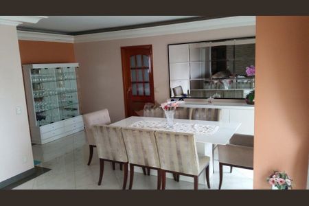Apartamento à venda com 151m², 3 quartos e 2 vagas