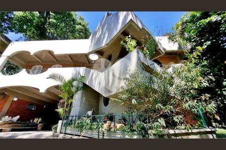 Casa à venda com 3 quartos, 430m² em Vila Albertina, São Paulo