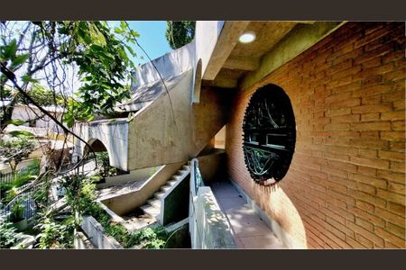 Casa à venda com 3 quartos, 430m² em Vila Albertina, São Paulo