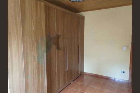 Casa à venda com 159m², 3 quartos e 2 vagas