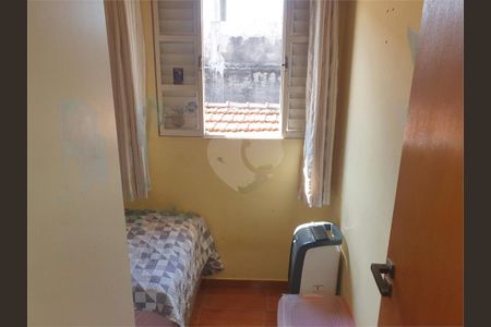 Casa à venda com 159m², 3 quartos e 2 vagas