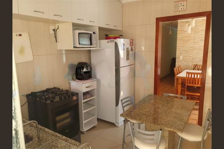 Casa à venda com 159m², 3 quartos e 2 vagas