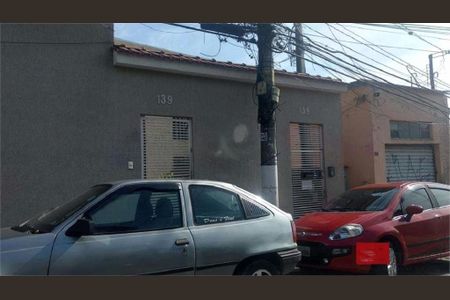 Casa à venda com 30m², 1 quarto e sem vaga
