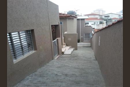 Casa à venda com 30m², 1 quarto e sem vaga