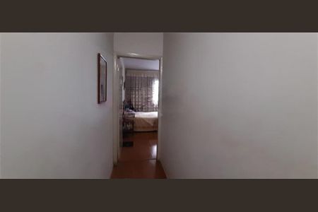 Casa à venda com 4 quartos, 193m² em Jardim São Paulo, São Paulo