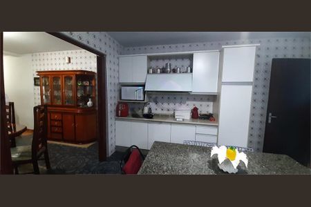 Casa à venda com 4 quartos, 193m² em Jardim São Paulo, São Paulo