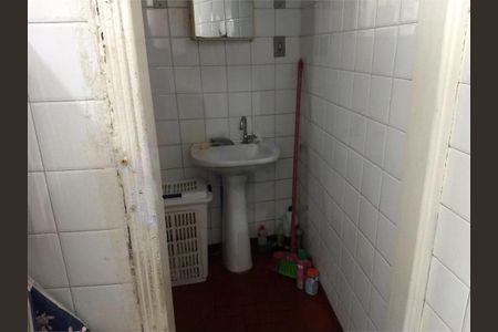 Casa à venda com 3 quartos, 99m² em Vila Romero, São Paulo