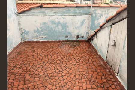 Casa à venda com 99m², 3 quartos e sem vaga