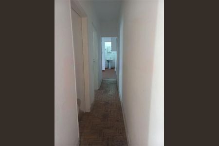 Casa à venda com 3 quartos, 99m² em Vila Romero, São Paulo