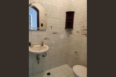 Casa à venda com 260m², 4 quartos e 2 vagas
