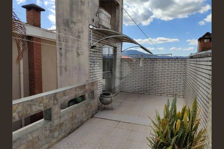 Casa à venda com 260m², 4 quartos e 2 vagas