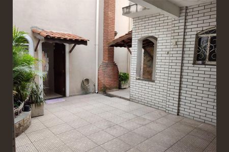 Casa à venda com 260m², 4 quartos e 2 vagas