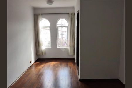 Casa à venda com 260m², 4 quartos e 2 vagas