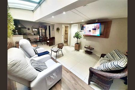 Casa à venda com 335m², 5 quartos e 3 vagas