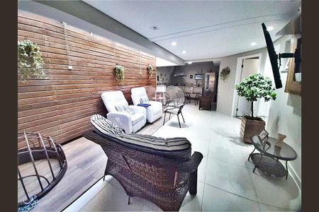 Casa à venda com 335m², 5 quartos e 3 vagas