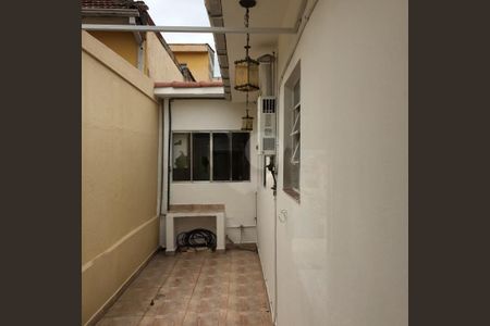 Casa à venda com 3 quartos, 250m² em Chora Menino, São Paulo