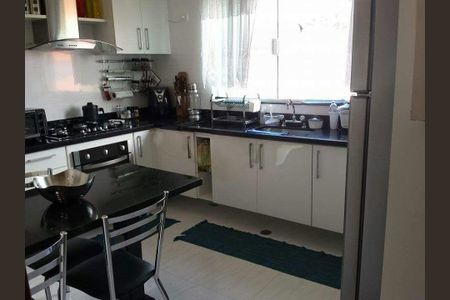 Casa à venda com 3 quartos, 150m² em Vila Mazzei, São Paulo