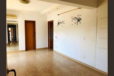 Apartamento à venda com 260m², 4 quartos e 4 vagas