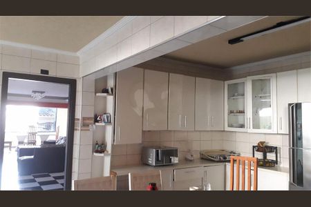 Casa à venda com 4 quartos, 350m² em Vila Nova Cachoeirinha, São Paulo