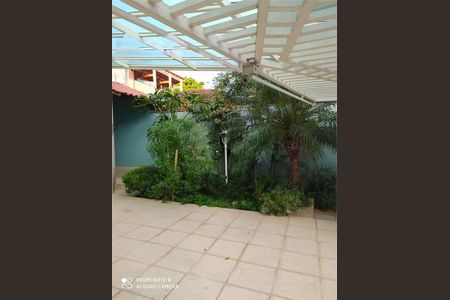 Casa à venda com 200m², 3 quartos e 2 vagas
