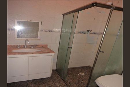 Casa à venda com 3 quartos, 122m² em Santa Teresinha, São Paulo