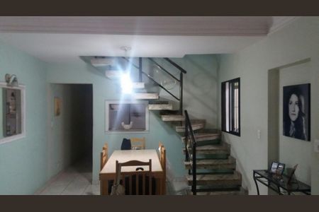 Casa à venda com 125m², 4 quartos e 2 vagas