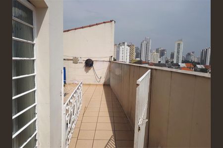 Casa à venda com 262m², 4 quartos e sem vaga