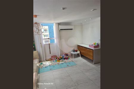 Apartamento à venda com 236m², 3 quartos e 4 vagas