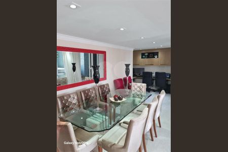 Apartamento à venda com 3 quartos, 236m² em Santana, São Paulo