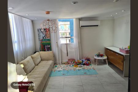 Apartamento à venda com 3 quartos, 236m² em Santana, São Paulo