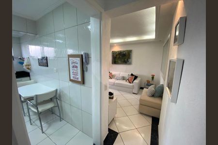 Apartamento à venda com 72m², 2 quartos e sem vaga