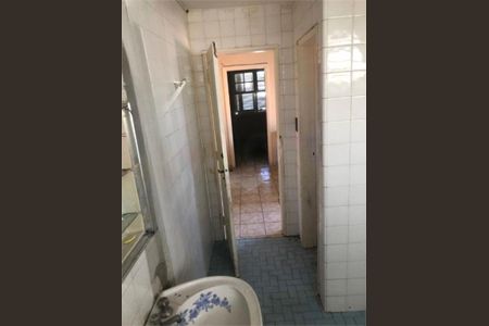 Casa à venda com 3 quartos, 230m² em Vila Gustavo, São Paulo