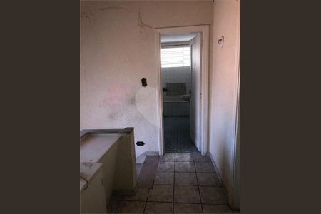 Casa à venda com 3 quartos, 230m² em Vila Gustavo, São Paulo