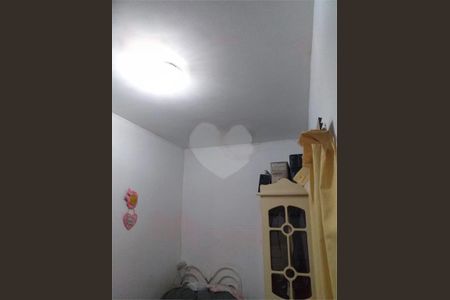 Casa à venda com 3 quartos, 74m² em Cidade Brasil, São Paulo