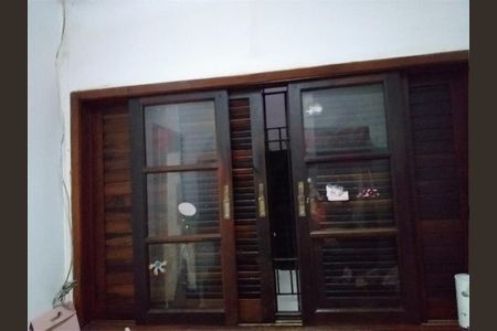 Casa à venda com 3 quartos, 74m² em Cidade Brasil, São Paulo