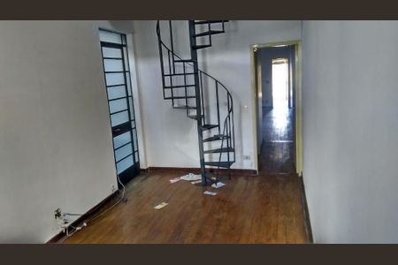 Casa à venda com 194m², 3 quartos e 2 vagas
