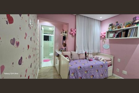 Apartamento à venda com 116m², 3 quartos e 2 vagas Apartamento à venda com 116m², 3 quartos e 2 vagasQuarto