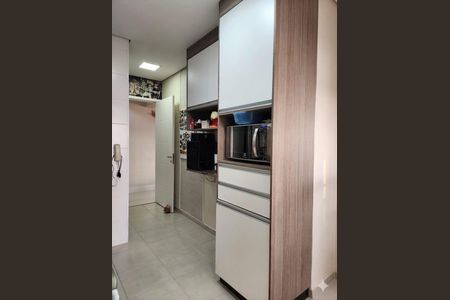 Apartamento à venda com 116m², 3 quartos e 2 vagas Apartamento à venda com 116m², 3 quartos e 2 vagasCozinha