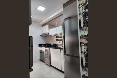Apartamento à venda com 116m², 3 quartos e 2 vagas Apartamento à venda com 116m², 3 quartos e 2 vagasCozinha