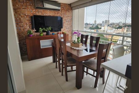 Apartamento à venda com 116m², 3 quartos e 2 vagas Apartamento à venda com 116m², 3 quartos e 2 vagasVaranda