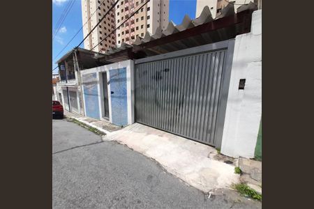 Casa à venda com 100m², 2 quartos e 2 vagas