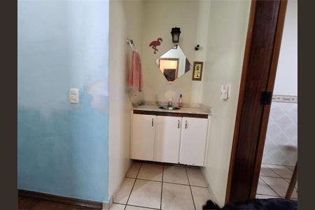 Casa à venda com 183m², 3 quartos e 3 vagas