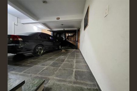 Casa à venda com 183m², 3 quartos e 3 vagas