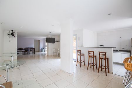 Apartamento à venda com 47m², 2 quartos e 1 vaga Apartamento à venda com 47m², 2 quartos e 1 vagaÁrea comum - Salão de festas