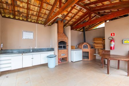 Apartamento à venda com 47m², 2 quartos e 1 vaga Apartamento à venda com 47m², 2 quartos e 1 vagaÁrea comum - Churrasqueira