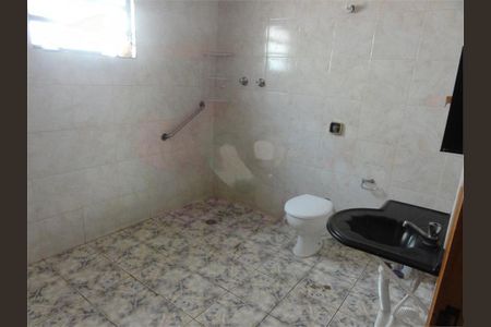 Casa à venda com 200m², 4 quartos e 8 vagas