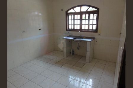 Casa à venda com 200m², 4 quartos e 8 vagas
