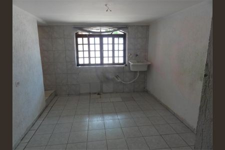 Casa à venda com 200m², 4 quartos e 8 vagas