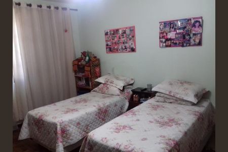 Casa à venda com 120m², 3 quartos e 1 vaga
